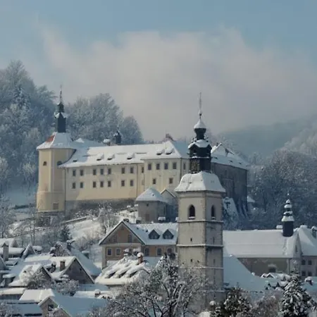 And Na Poljani Gasthuis 3*