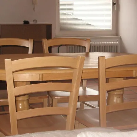 Gasthuis And Na Poljani