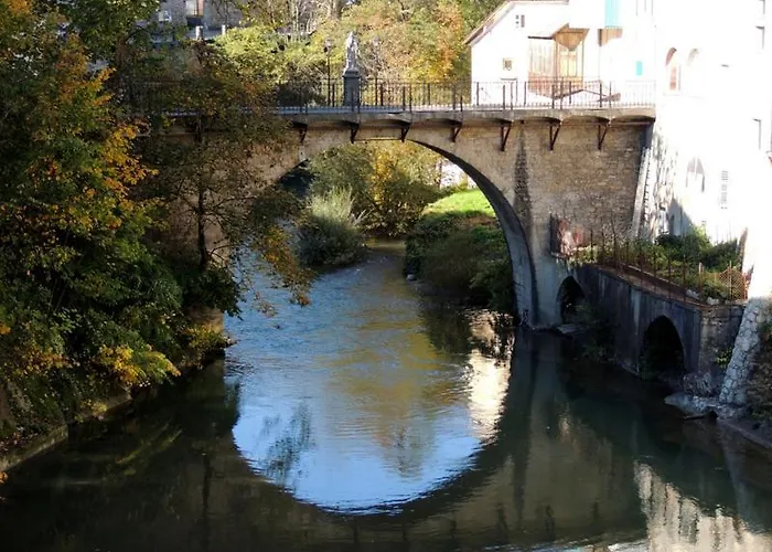 Hiša za goste And Na Poljani