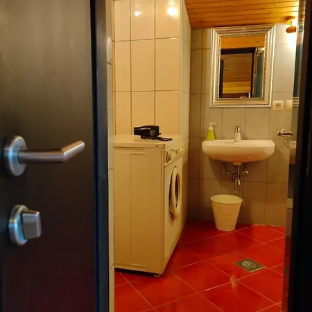 And Na Poljani Gasthof Škofja Loka
